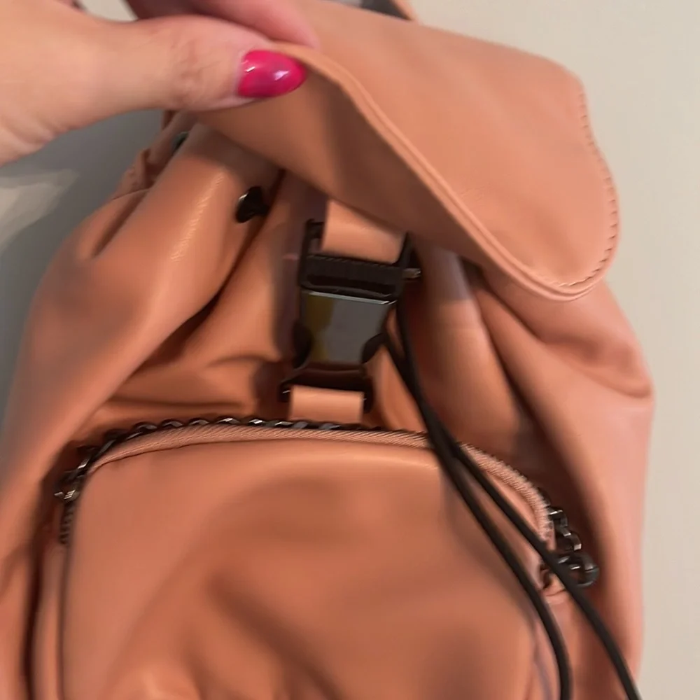 Small backpack - Picture 3 of 4